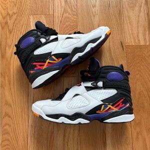 Air Jordan 8 Retro Three-Peat White Infrared Purple 305381-142 Size 9.5